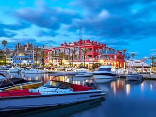 Pis a Puerto de Sotogrande-La Marina. Magnífico apartamento en venta en la marina de sotogrande, san r