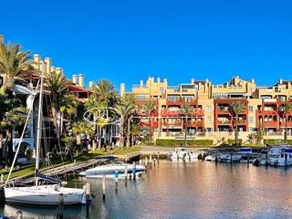 Pis a Puerto de Sotogrande-La Marina. Magnífico apartamento en venta en la marina de sotogrande, san r