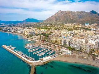 Edifici a Casco Antiguo. Increíble lote de 3 hoteles boutique en venta en marbella, málag