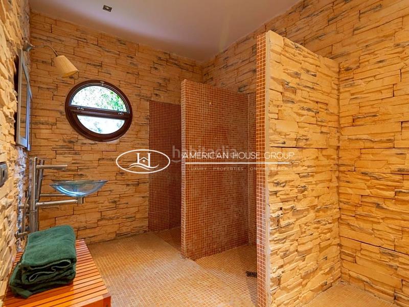 Foto 28dd536f-eb96-41a1-a468-f9ac86d3d3e1. House with parking pool in Los Gallos Chiclana de la Frontera