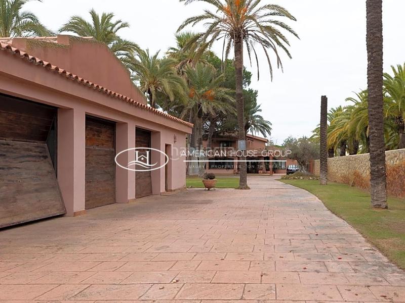 Foto 6bd9b051-23fa-4f74-846b-88ea9f9e998a. House with parking pool in Los Gallos Chiclana de la Frontera