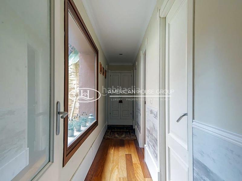 Foto 78ca8197-40b1-4649-b814-2131cbacd183. House with parking pool in Los Gallos Chiclana de la Frontera