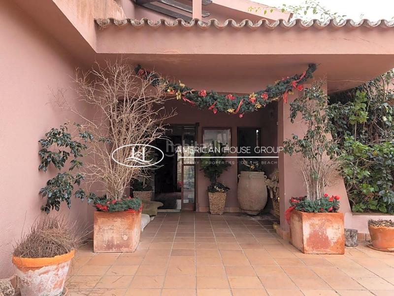 Foto 87370a71-1645-40f2-85e9-5461bb6c4aba. House with parking pool in Los Gallos Chiclana de la Frontera