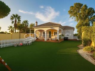 Casa a Los Franceses - La Vega. Fabuloso chalet con piscina en venta en parcela segregada en el