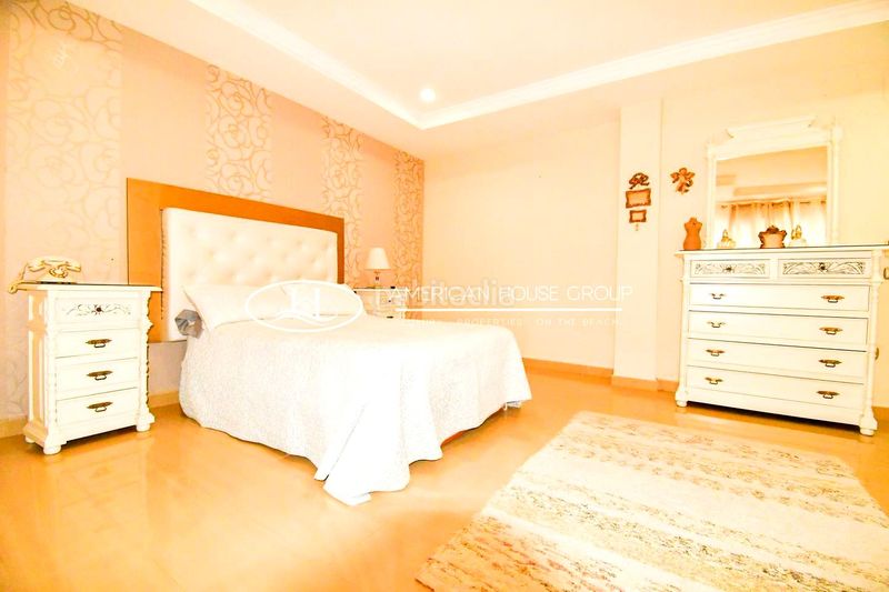 Foto 0de35293-9e70-449d-b9ca-cef80f54a56b. Casa amb calefacció piscina a Las Lagunas - Campano Chiclana de la Frontera