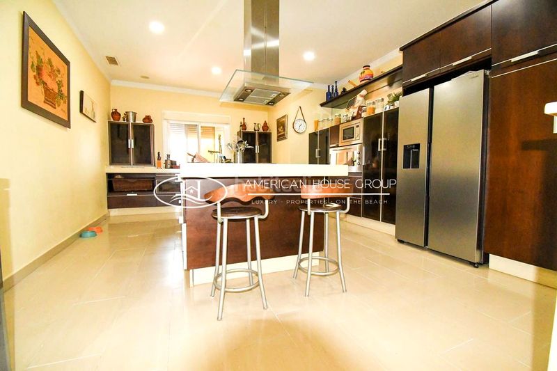 Foto 4a4f8cd9-b4e5-4556-be4e-85671069d1cf. Casa amb calefacció piscina a Las Lagunas - Campano Chiclana de la Frontera