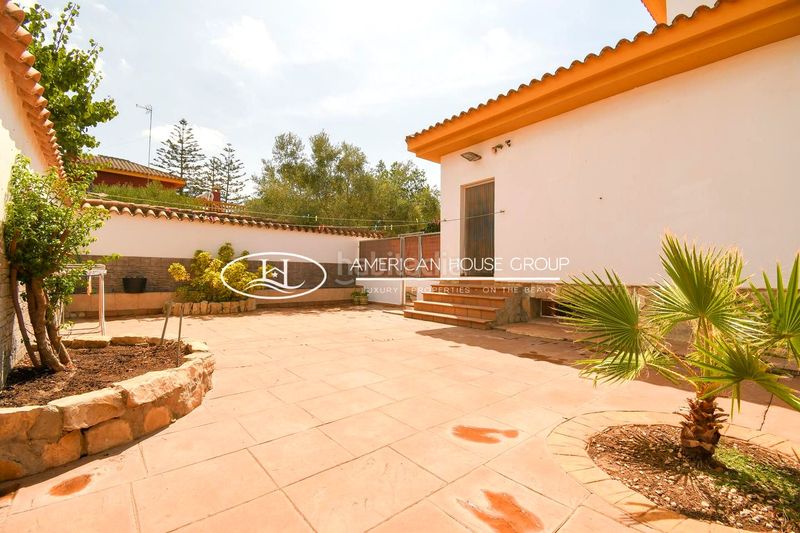 Foto 7ce17681-169b-4505-94ea-7e5f4002405a. Casa amb calefacció piscina a Las Lagunas - Campano Chiclana de la Frontera