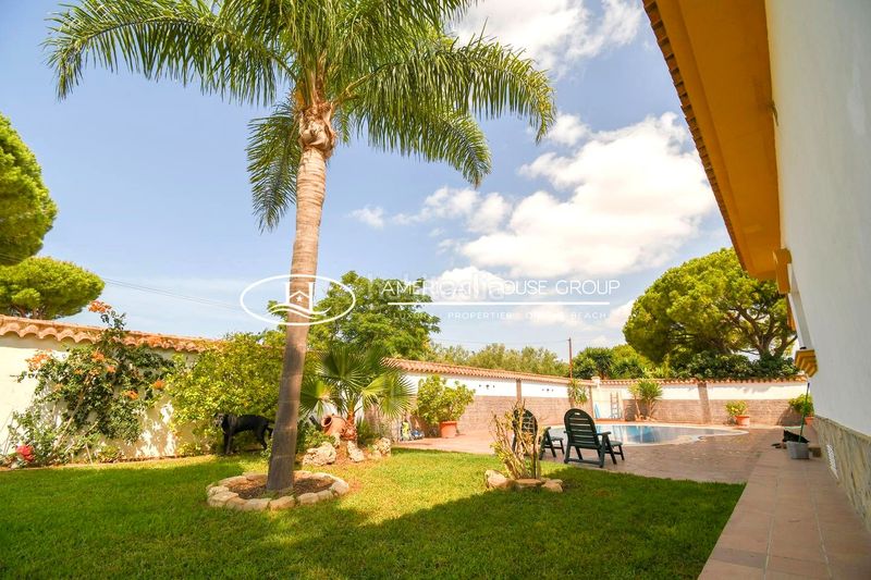 Foto a897c216-59ab-41ab-a45d-4f77e0cd8021. Casa amb calefacció piscina a Las Lagunas - Campano Chiclana de la Frontera