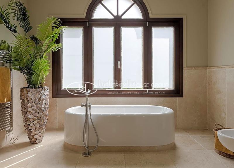 Foto ae306c29-acdf-4791-b912-d844d64a56b7. Haus mit pool in Benahavís pueblo Benahavís