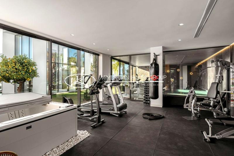 Foto 46f716f7-8a0c-4578-a575-92282749193e. Casa con riscaldamento piscina in Los Flamingos Benahavís