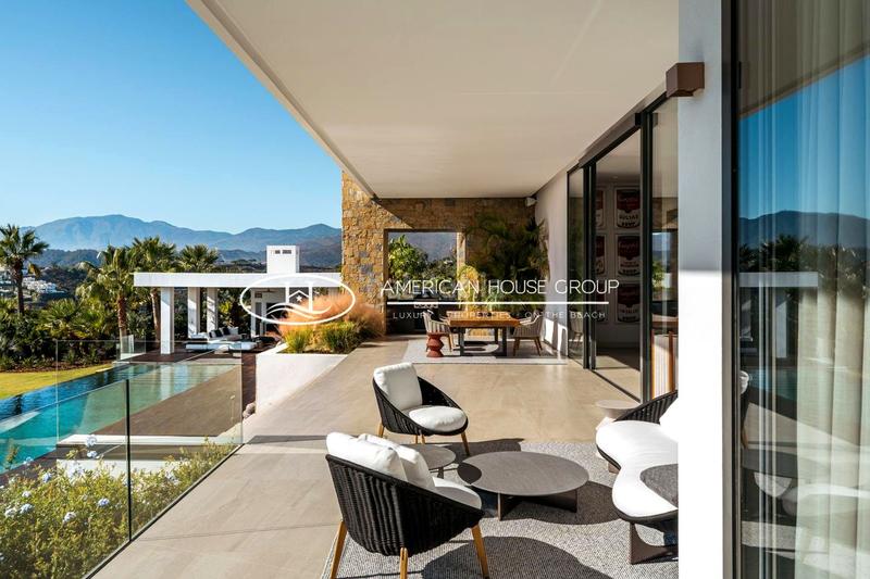 Foto 6756d8cb-8ccc-4b95-89e2-98a8d528436d. Casa con riscaldamento piscina in Los Flamingos Benahavís