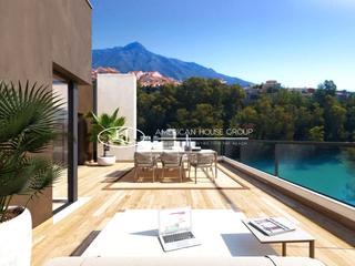 Duplex à Puerto Banús. Fantásticos apartamentos, áticos y dúplex con piscina comunitari