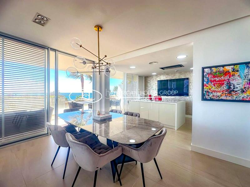 Foto 8c6f6051-1223-4f23-8622-9cec5de4f9f7. Piccolo appartamento con parcheggio piscina in puerto de Estepona Estepona