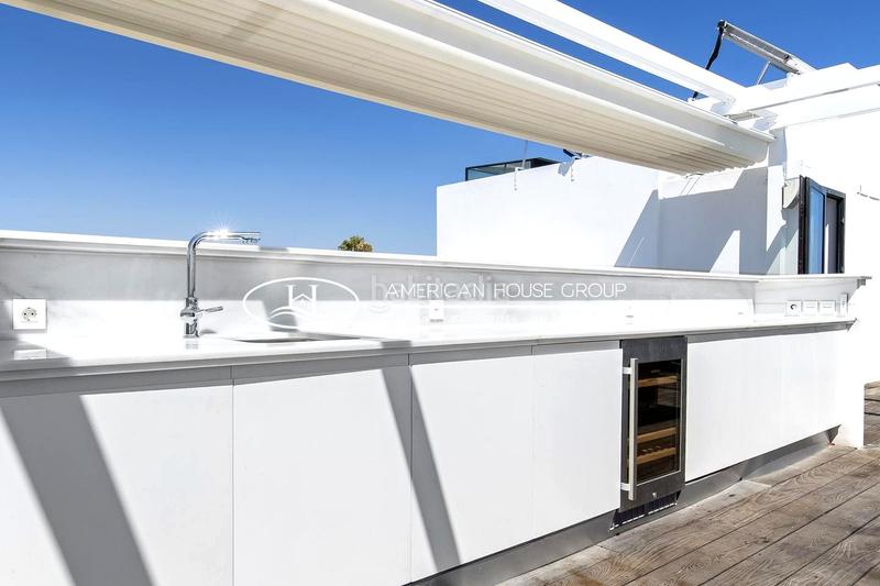 Foto 642b99ba-18b6-42ef-aebe-238cc558a093. Casa maravillosa villa con piscina con vistas al mar en venta este, málaga en Marbella