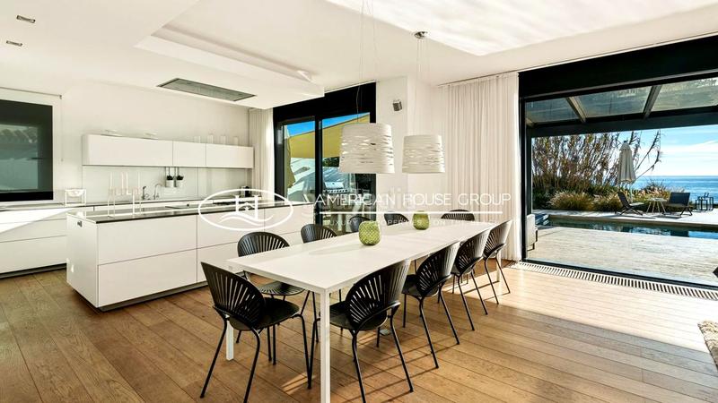 Foto dfe1ad41-4d87-4e30-b647-5ce01c5d7fe3. Casa maravillosa villa con piscina con vistas al mar en venta este, málaga en Marbella