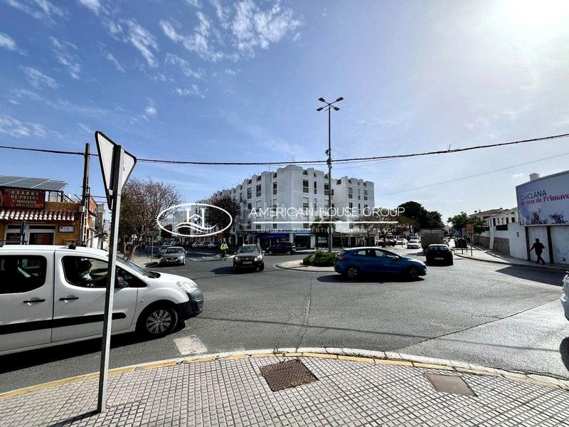 Foto 494d0c10-8aa4-475a-81b5-b10365207539. Casa a Núcleo urbano Chiclana de la Frontera