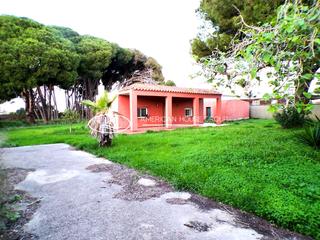 Casa a Las Lagunas - Campano. Casa de campo con alberca en gran parcela en venta en las veguet