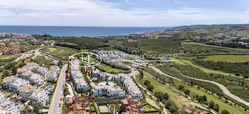 Foto 5124041b-587e-4c71-8ab6-3c1b44b58377. Apartament amb piscina a Casares pueblo Casares