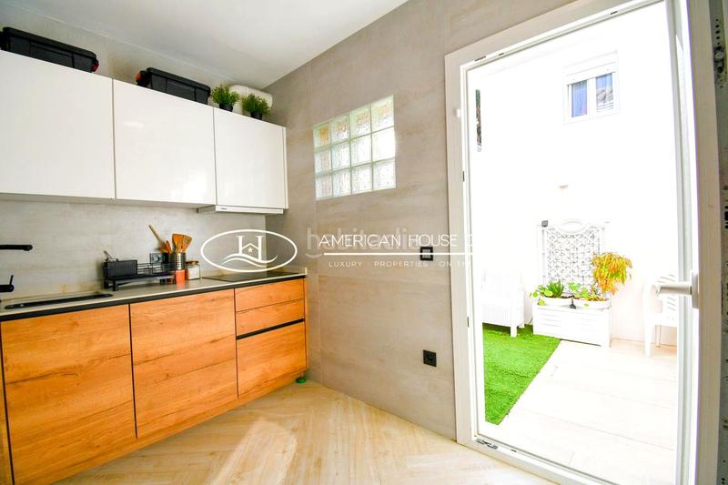 Foto adbb1a64-e606-411e-b698-d22f10089db9. Casa a La Barrosa Chiclana de la Frontera