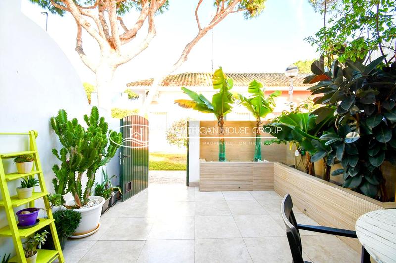 Foto b5c2896a-2fc8-4163-9763-54c85f9ca3a5. Casa a La Barrosa Chiclana de la Frontera