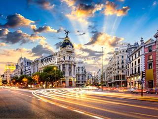 Edificio en Sol. Planta en edificio de apartamentos y pisos en venta en madrid ca