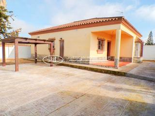 Casa a Las Lagunas - Campano. Oportunidad!! fantástico chalet en venta en la zona de la rana v