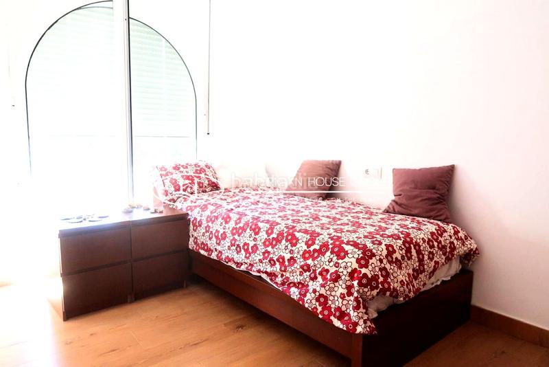 Foto f2ac302d-b944-40a9-8cfc-b6a8863b2cc5. Reihenhaus in La Barrosa Chiclana de la Frontera