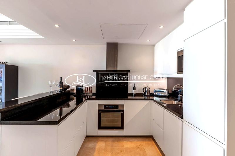 Foto 22cf3bfc-5442-4ba9-a733-c3cd0e5448cd. Apartament amb piscina a Puerto Banús Marbella