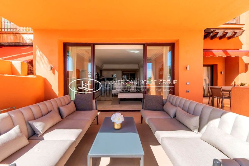 Foto 32c49f4e-3070-4051-a9f5-aec69a808049. Apartament amb piscina a Puerto Banús Marbella