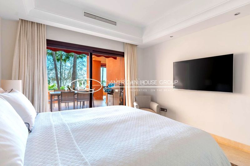 Foto b51453b4-31bc-4bb7-ab27-2304847098d7. Apartament amb piscina a Puerto Banús Marbella