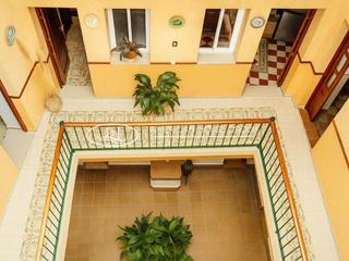 Maison à Núcleo urbano. Fabulosa casa con 3 viviendas en pleno centro, chiclana de la fr