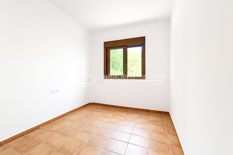 Foto 4aed549f-adbd-46f5-89ca-dc7f71d19a92. Casa in Los Gallos Chiclana de la Frontera