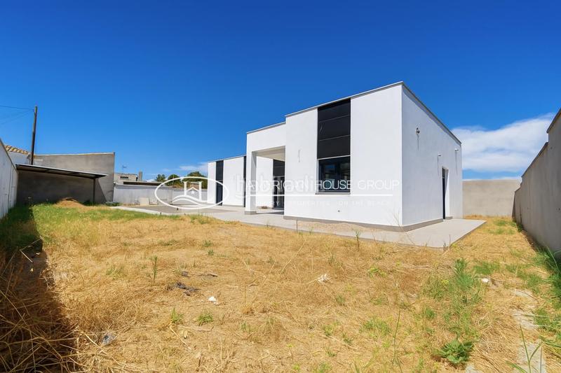 Foto 2c7d1e8c-f29a-4914-8a81-66fcce1b05d7. Casa amb piscina a La Banda - Campo de Fútbol Chiclana de la Frontera