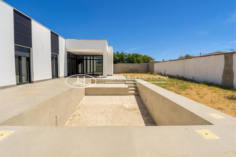 Foto ba229e0c-1f5d-4ad9-977c-a951d679945a. Casa amb piscina a La Banda - Campo de Fútbol Chiclana de la Frontera