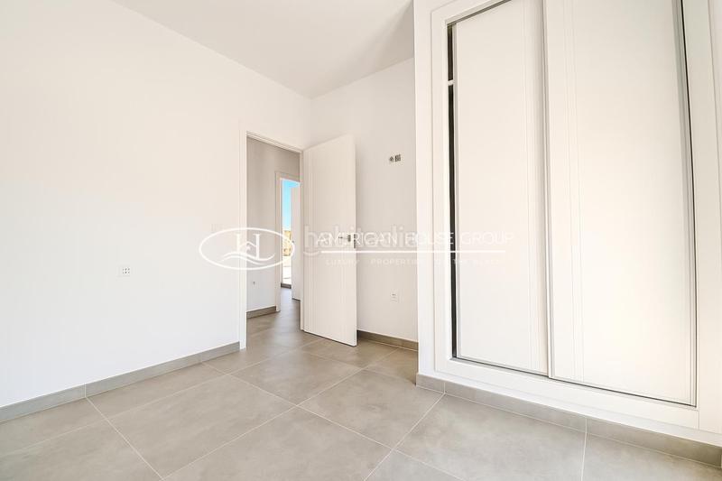 Foto e3309d85-b2e0-435f-bb6b-a635cc3a7b01. Casa amb piscina a La Banda - Campo de Fútbol Chiclana de la Frontera