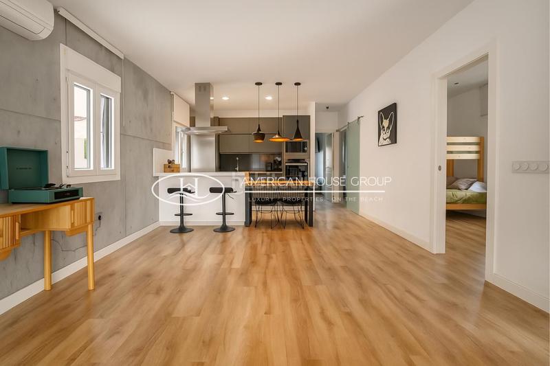 Foto 050dc0cb-6237-4c66-a3f7-be15eb09c65e. Maison avec chauffage piscine dans Los Gallos Chiclana de la Frontera