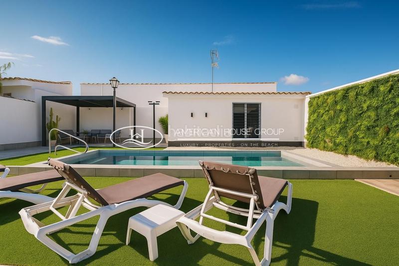 Foto 4e14709c-ac48-4954-9065-a35520fcd639. Maison avec chauffage piscine dans Los Gallos Chiclana de la Frontera