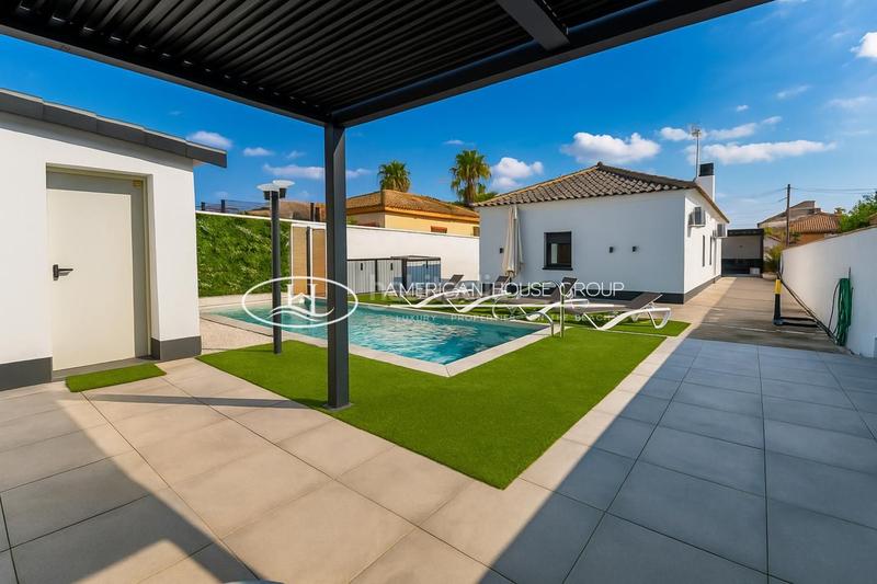 Foto abc9b3b7-a6fe-44e5-b66c-0226ae4170b1. Maison avec chauffage piscine dans Los Gallos Chiclana de la Frontera