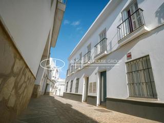 Lloguer Planta baixa a Núcleo urbano. Coqueto piso en alquiler de larga temporada en pleno centro de c