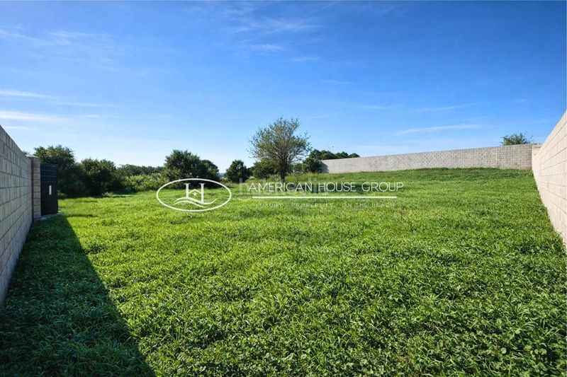 Foto cf0356ef-3532-402e-b51e-d0e4f7c3208d. Finca rústica preciosa parcela en venta de 1000m2 en la zona de borreguitos, chiclana de la fra. cádiz. en Chiclana de la Frontera