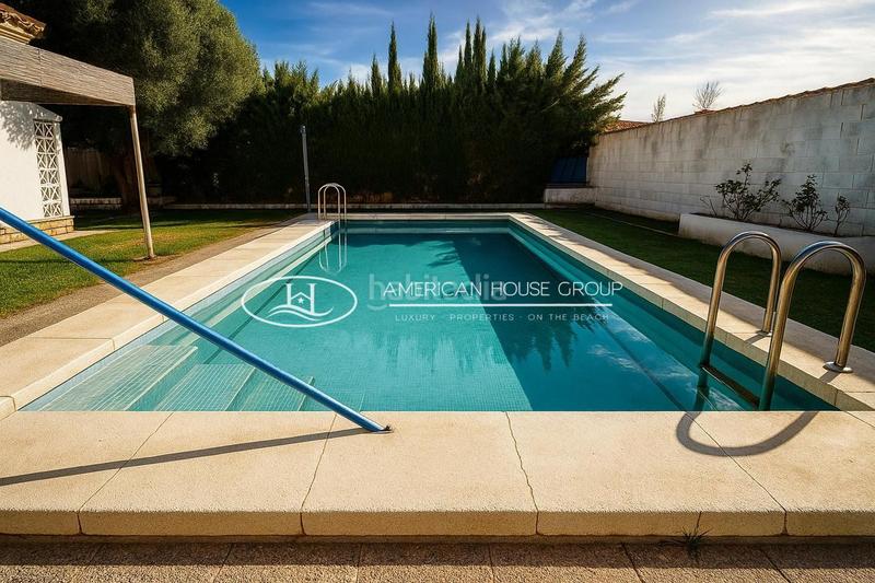 Foto 676f4df6-6110-4bd4-8890-e10134b1d77a. Maison dans Los Gallos Chiclana de la Frontera