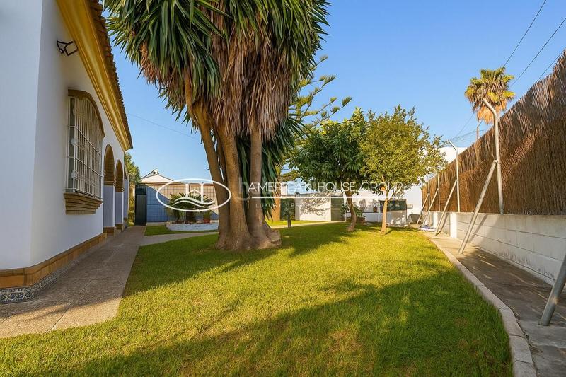 Foto cba85d0f-e78a-4823-94c1-723b3c3ae6ca. Maison dans Los Gallos Chiclana de la Frontera