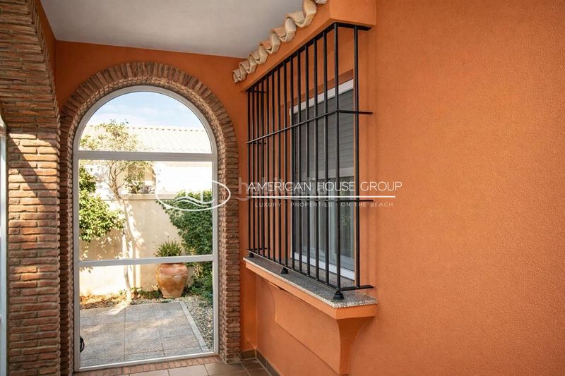 Foto 55cbbfef-d8ae-453f-a965-721ba090ed42. Casa a Los Gallos Chiclana de la Frontera