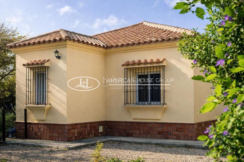 Foto fd8968fe-2ba1-4e9e-9216-d156686511e1. Casa a Los Gallos Chiclana de la Frontera