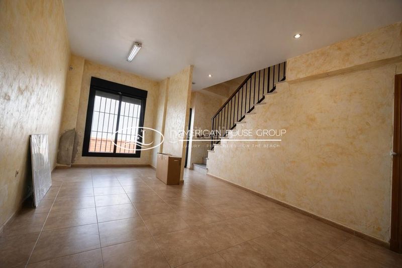 Foto f9c8e5cc-9e53-4fd1-98fd-a6f36d8f8189. Casa a La Soledad Chiclana de la Frontera