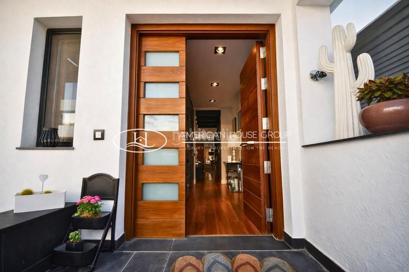 Foto 254c4337-eb7d-4471-8e74-fb5c4a416acd. Casa amb calefacció piscina a Los Gallos Chiclana de la Frontera