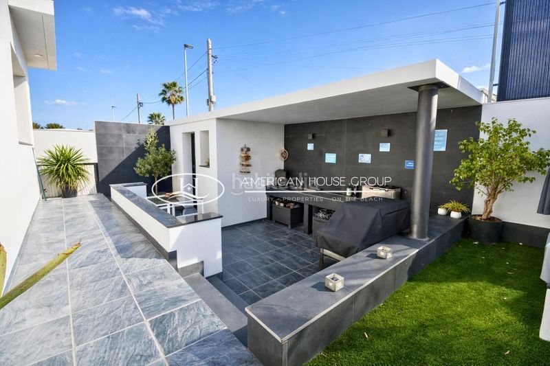 Foto b90dfd88-7d69-4880-9204-d2267457c70a. Casa amb calefacció piscina a Los Gallos Chiclana de la Frontera