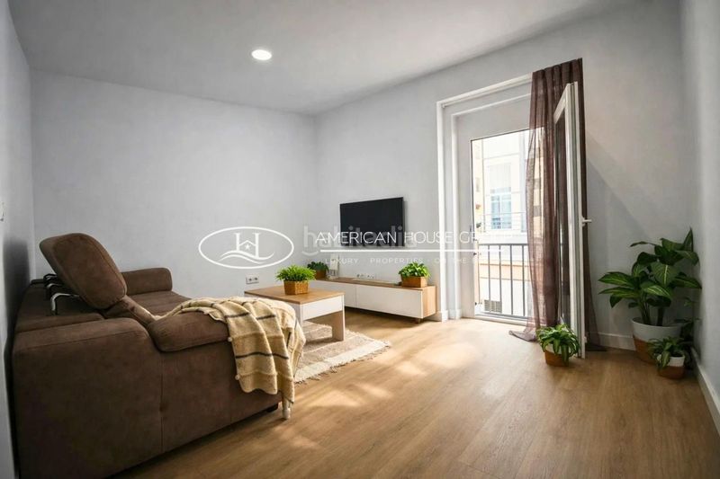 Foto 8d8c22e9-b85b-4430-a595-eddd1c0dc56f. Pis a Centro Histórico Cádiz