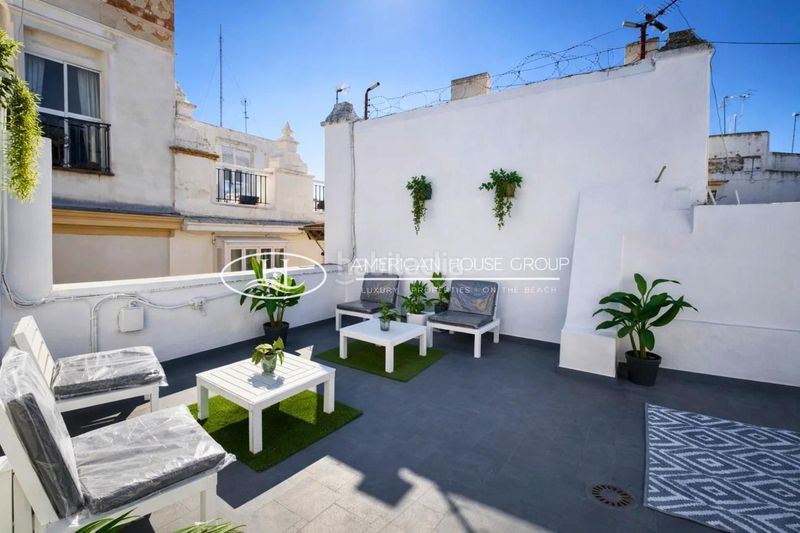 Foto fa82c3ea-5584-4882-8ac2-ad37e0f3e7b7. Pis a Centro Histórico Cádiz