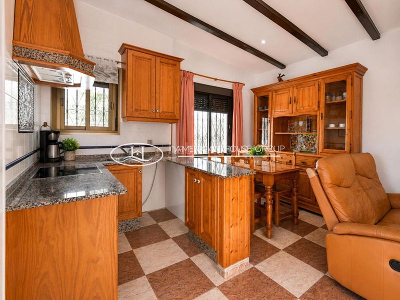Foto b0825793-4700-4361-a930-25823dc11051. Casa a Los Gallos Chiclana de la Frontera